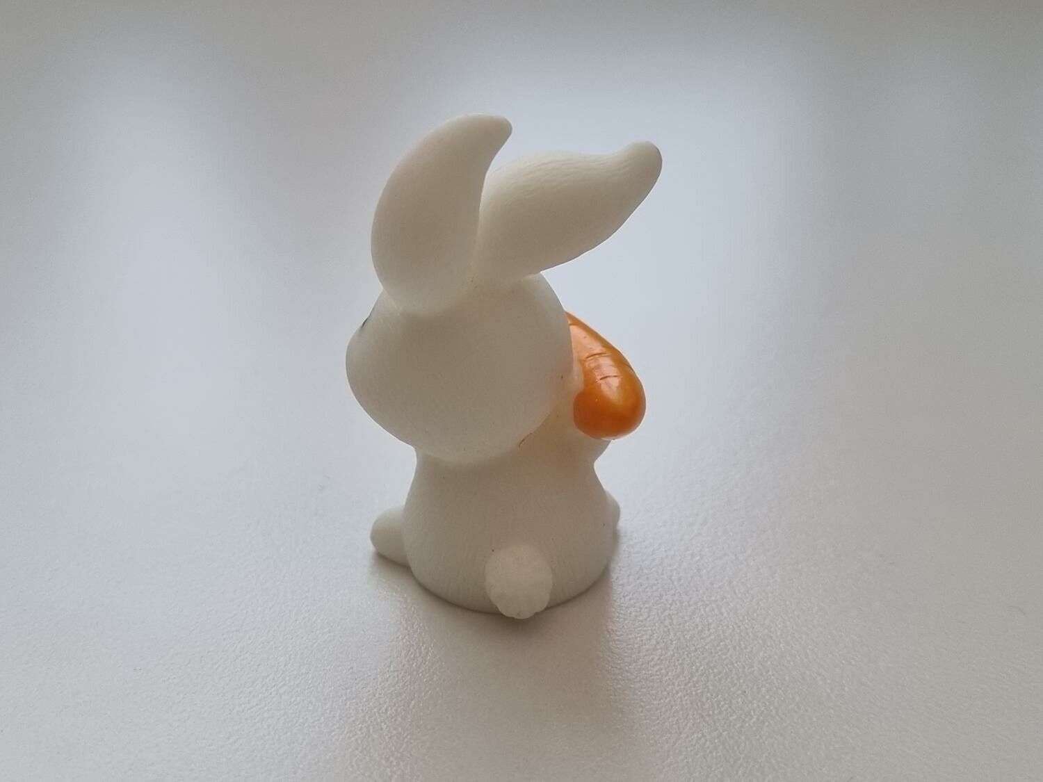 Handmålad kanin med morot, miniatyrer, figuriner (variant 1)