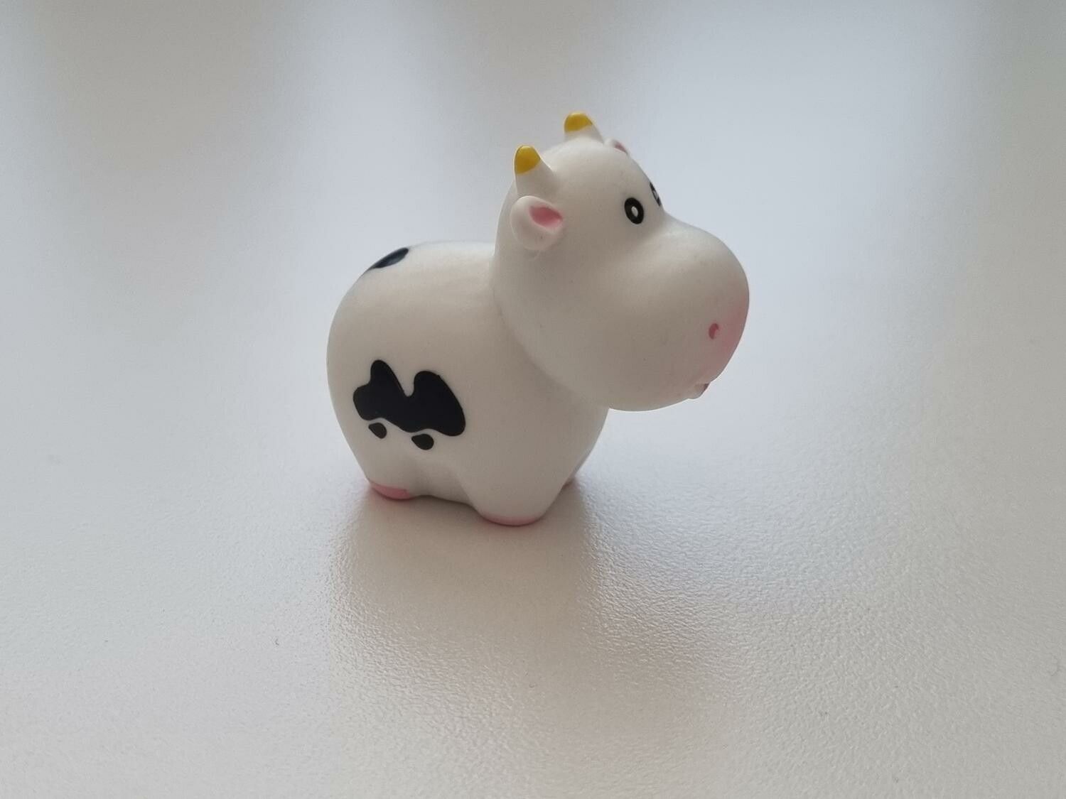 Söt liten handmålad ko / miniko / kossa, miniatyrer