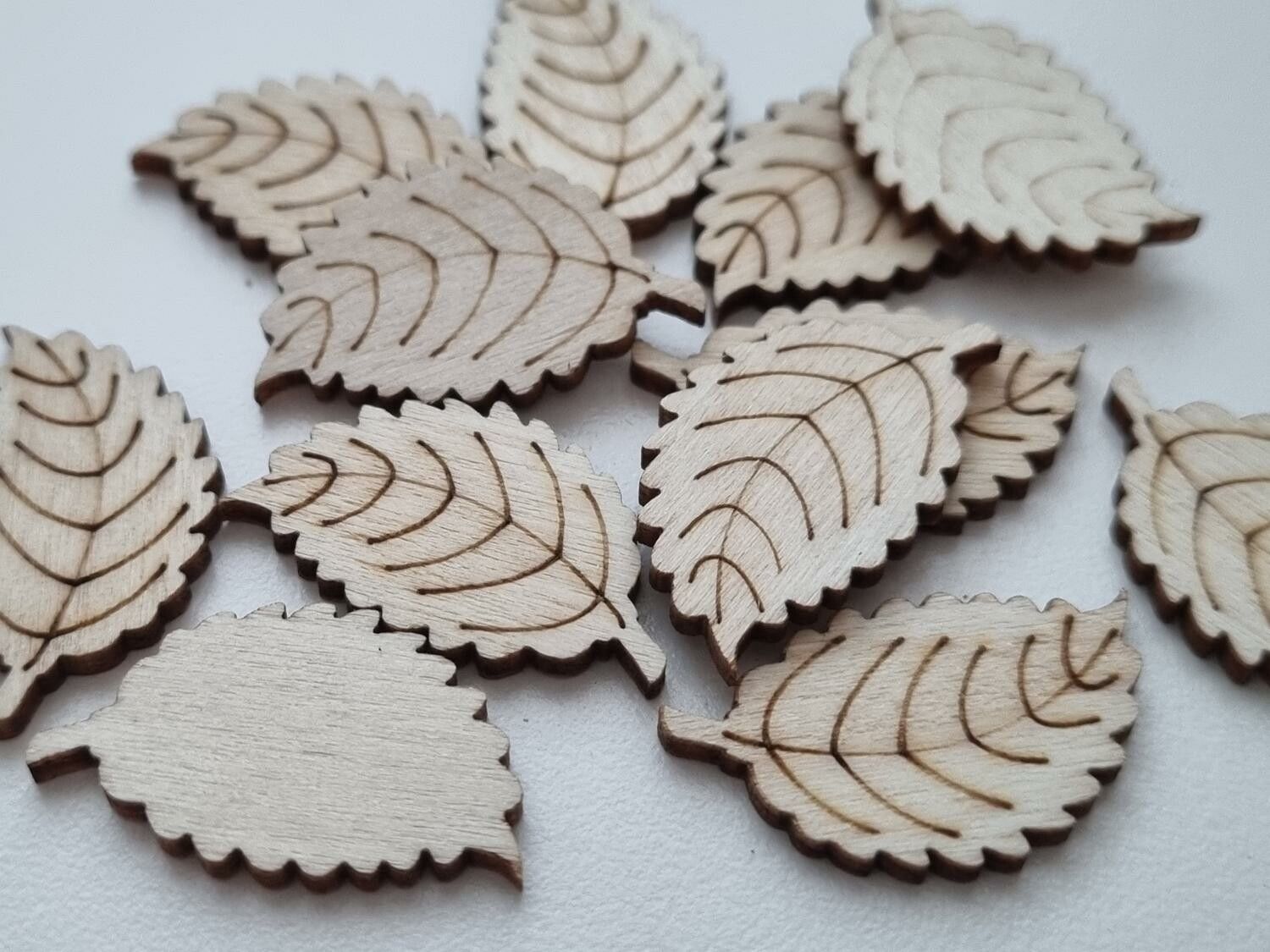 5 st löv i trä, trädekorationer, dekorationer för scrapbooking
