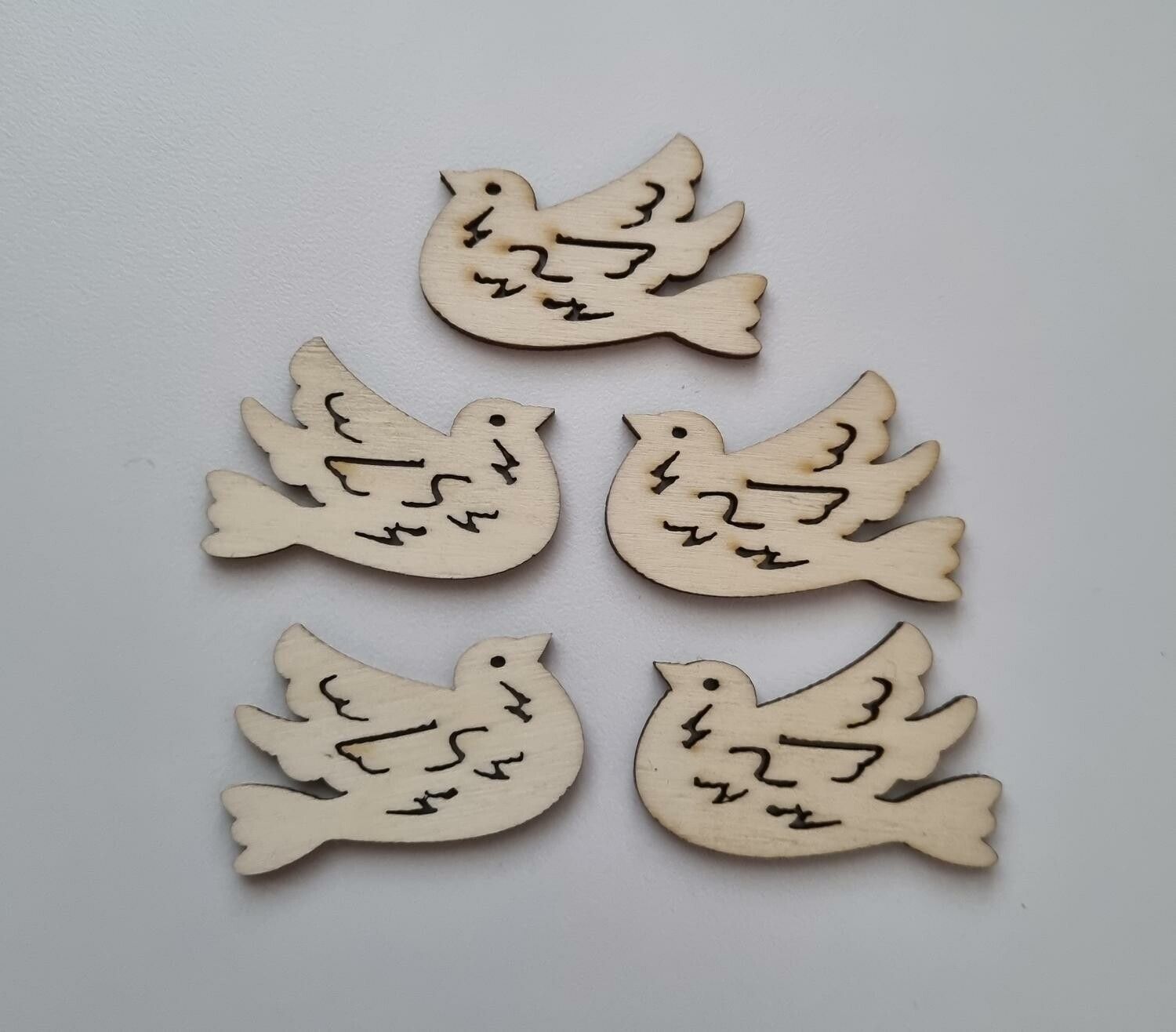 5 st fåglar i trä, trädekorationer, dekorationer för scrapbooking