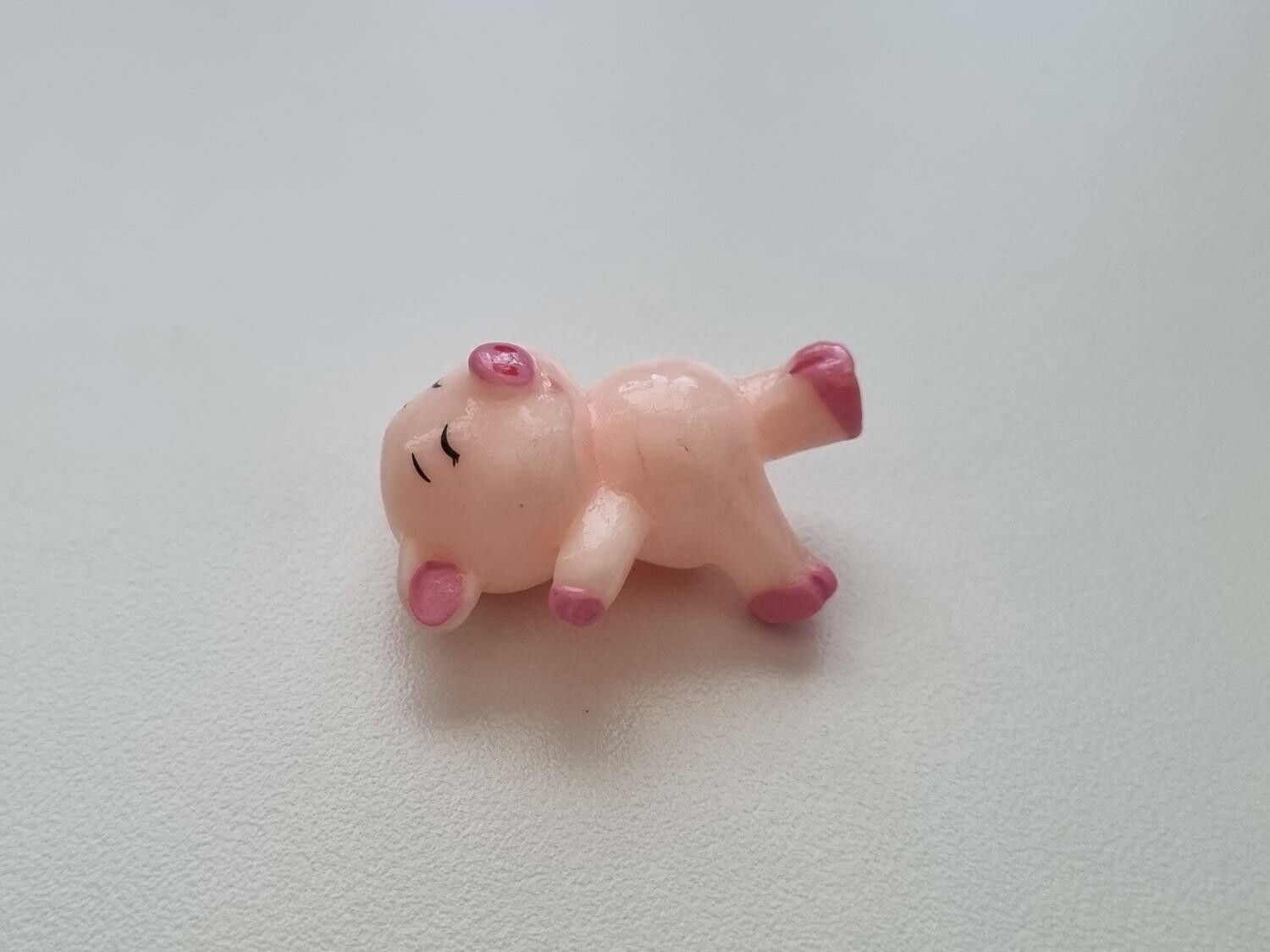 1 st gris, minigris, miniatyr (2,9 cm lång)