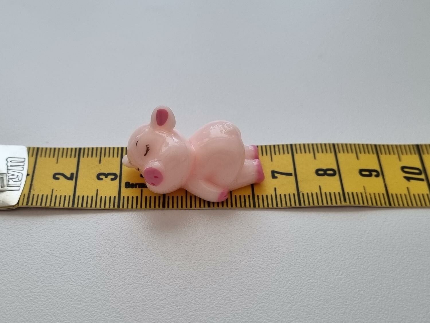 1 st gris, minigris, miniatyr (3,2 cm lång)