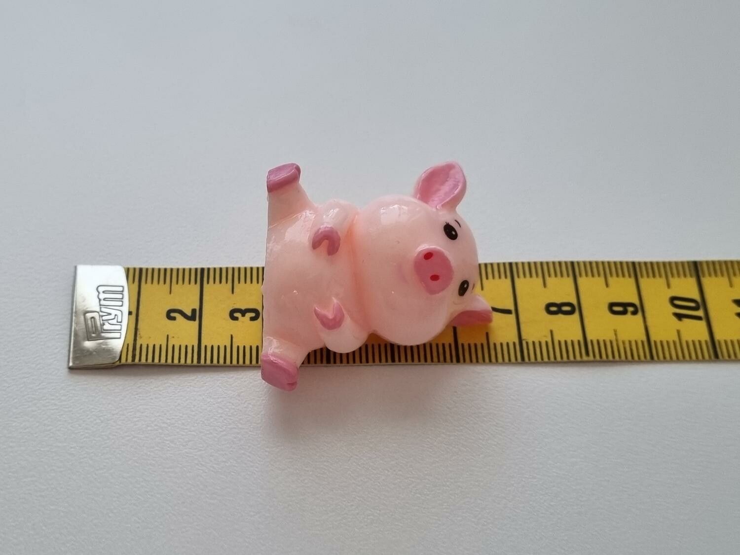 1 st gris, minigris, miniatyr (3,5 cm hög)