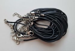 10 st halsband i konstläder (50 cm) - Svart
