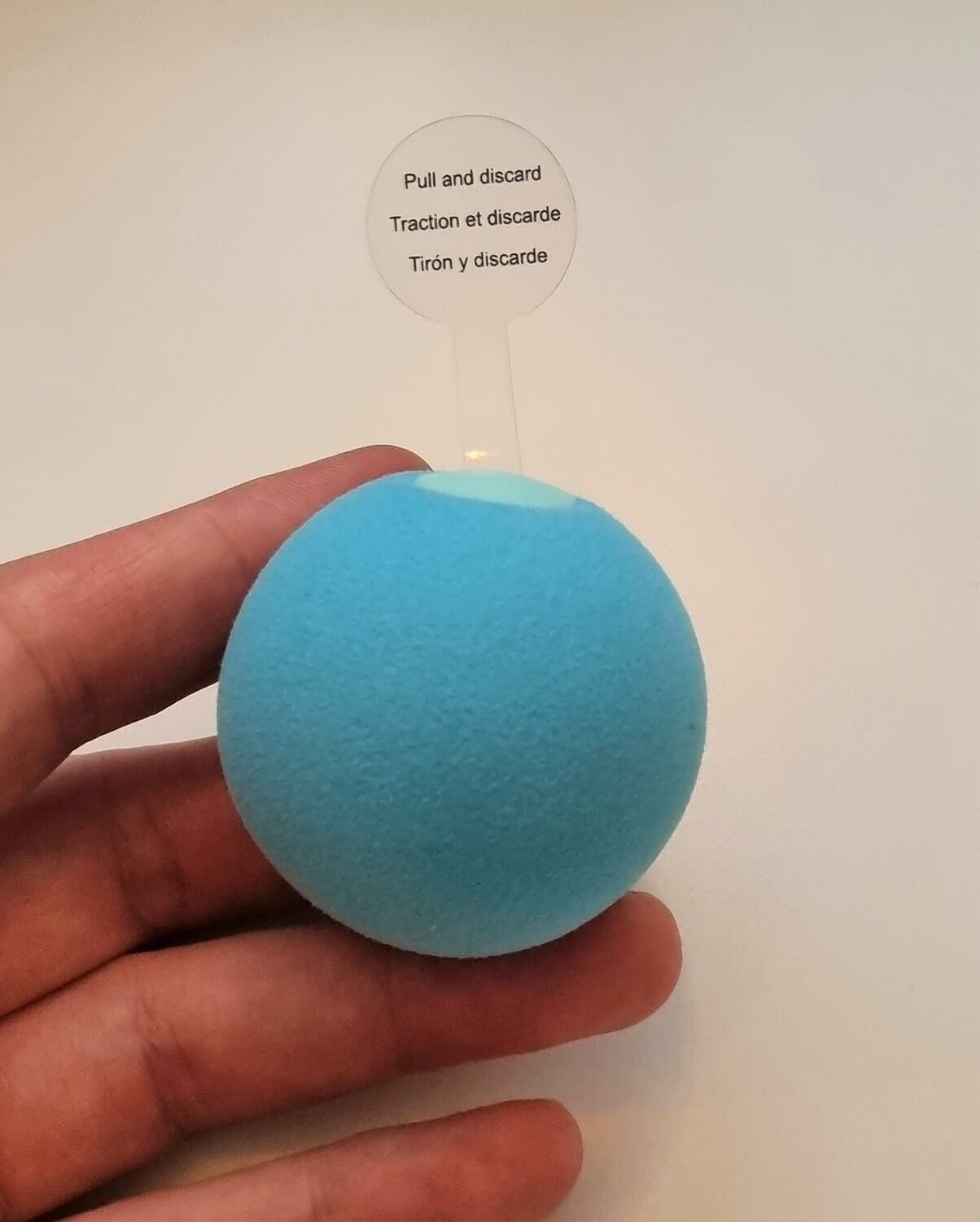 Interaktiv talande boll med grodljud - För katten, Slät blå boll