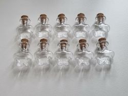 10 st små glasflaskor med kork, flaskor miniatyrer glasburkar (2,4 x 2 cm)