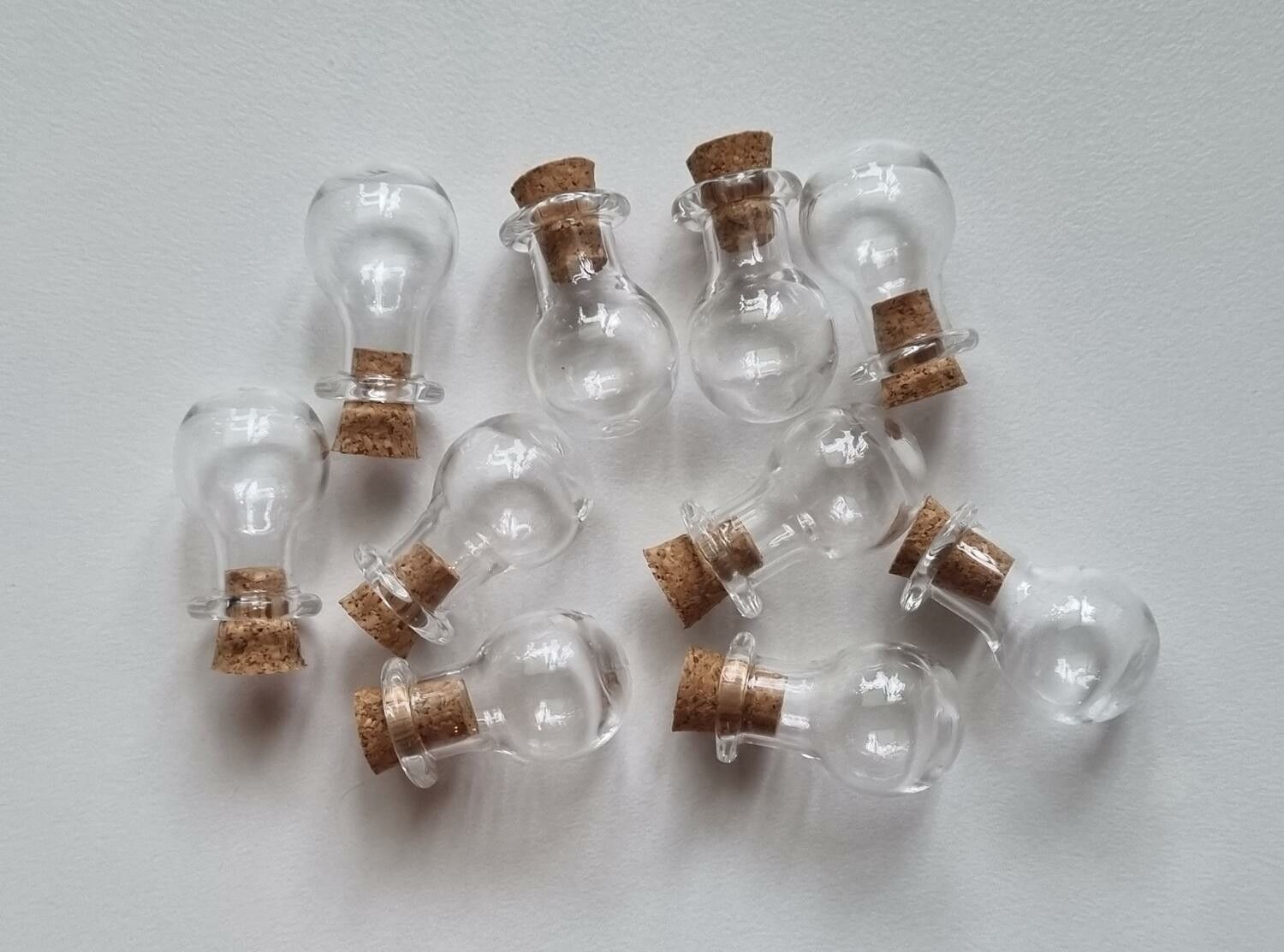 10 st små glasflaskor med kork, flaskor miniatyrer glasburkar (2 x 1,3 cm)