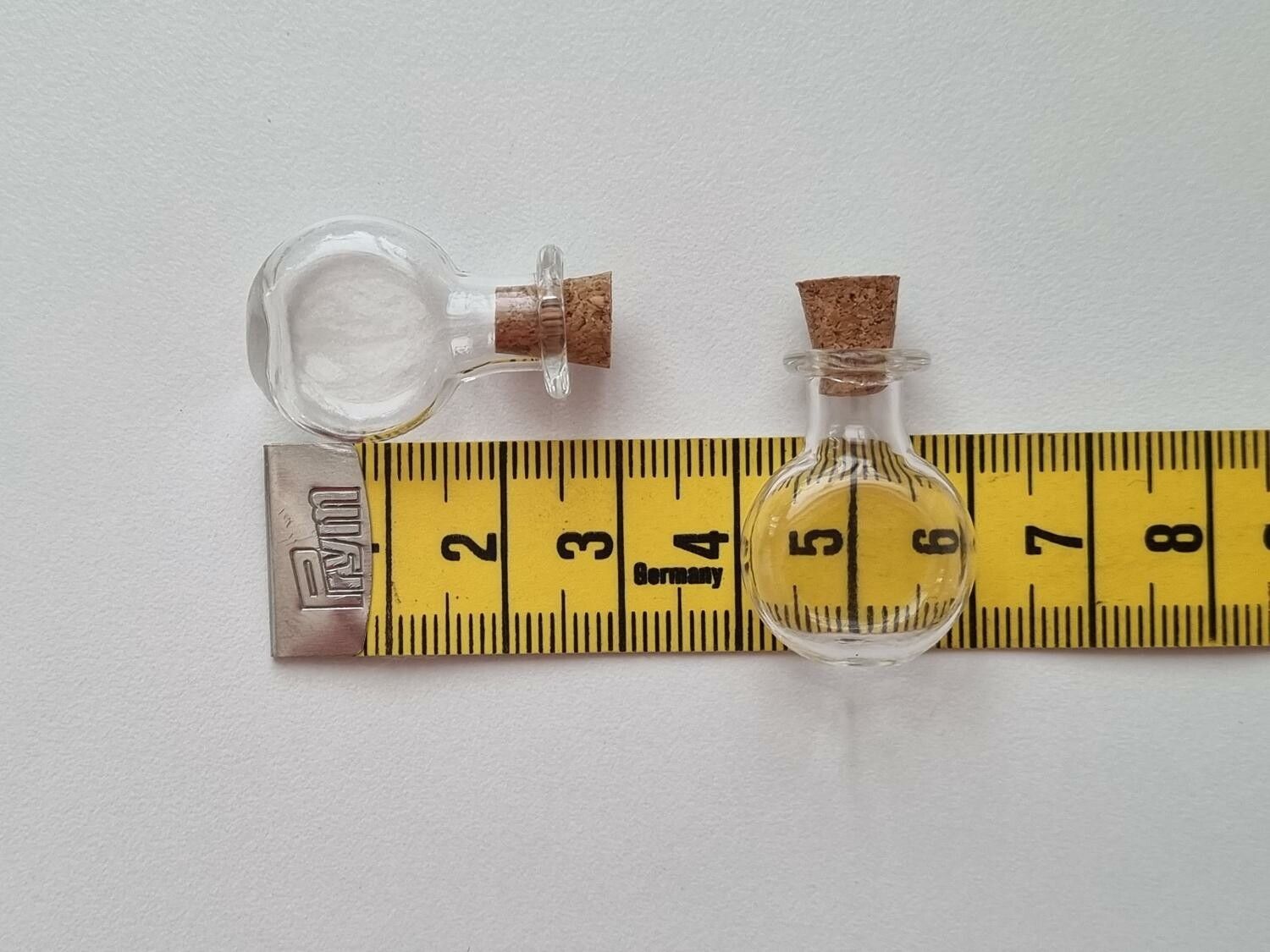10 st små glasflaskor med kork, flaskor miniatyrer glasburkar (2,6 x 1,9 cm)