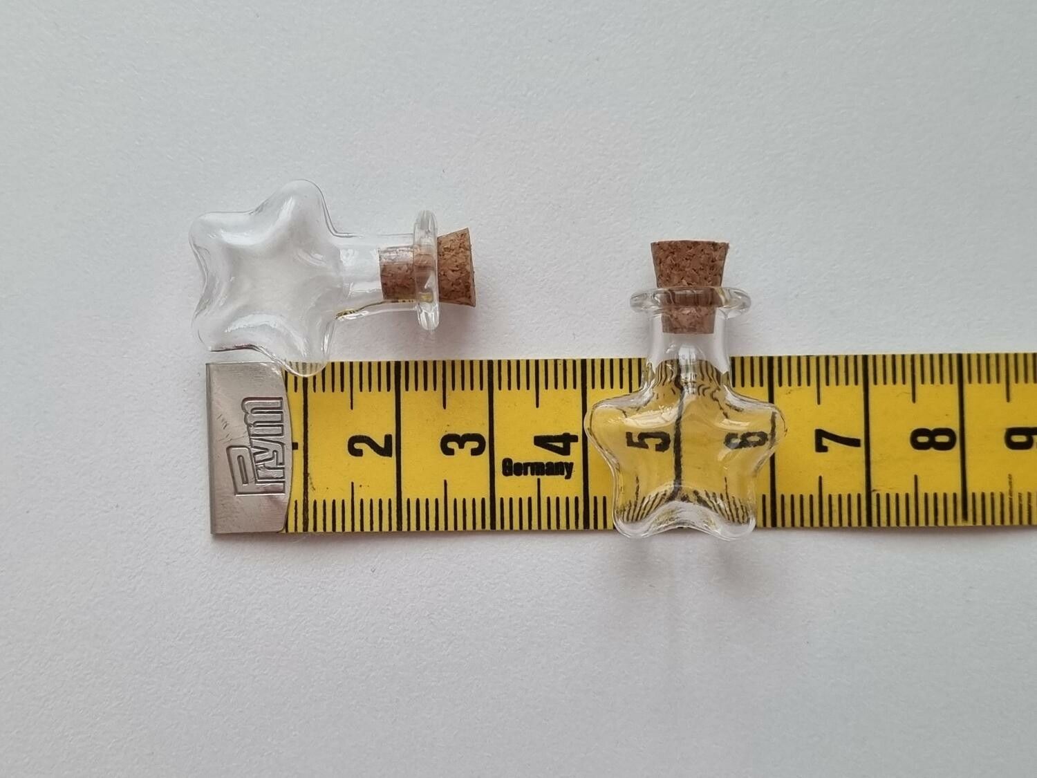 10 st små glasflaskor med kork, flaskor miniatyrer glasburkar (2,5 x 2 cm)