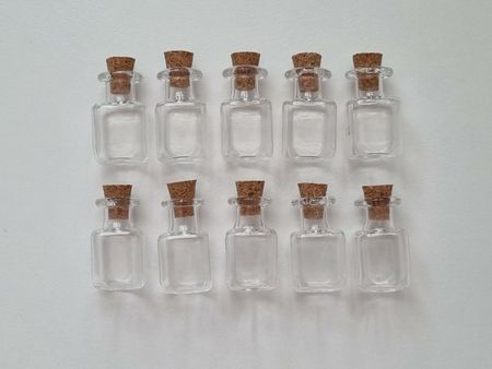 10 st små glasflaskor med kork, flaskor miniatyrer glasburkar (2,5 x 1,3 cm)