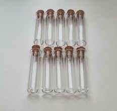 10 st små glasflaskor med kork, flaskor miniatyrer glasrör (4,1 x 1 cm)