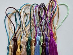 5 st tofsar, tassel i blandade färger