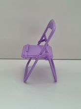 Mobilhållare i form av en stol / miniatyrstol (lila)