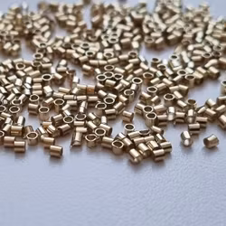 450 st guldfärgade klämpärlor, crimp beads (1,5 mm)