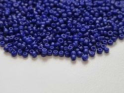 1000 små pärlor, fröpärlor, glaspärlor (2 mm) - Blålila
