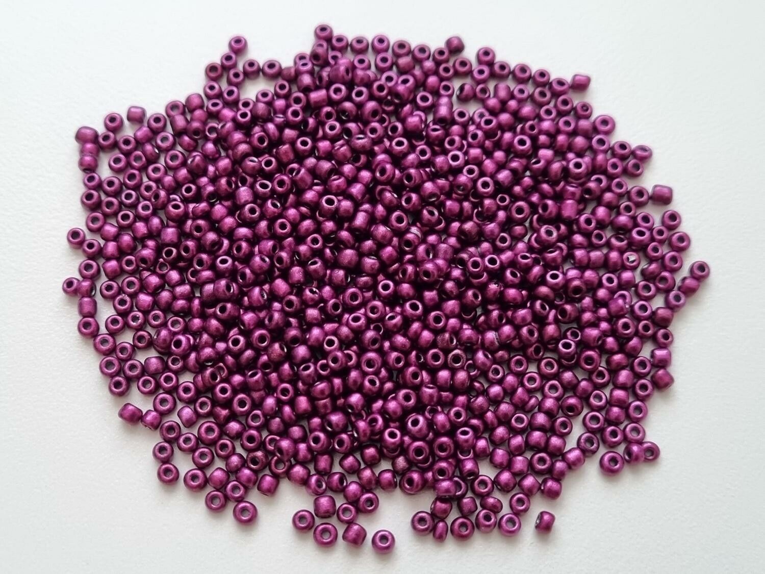 1000 små pärlor, fröpärlor, glaspärlor (2 mm) - Metalliclila
