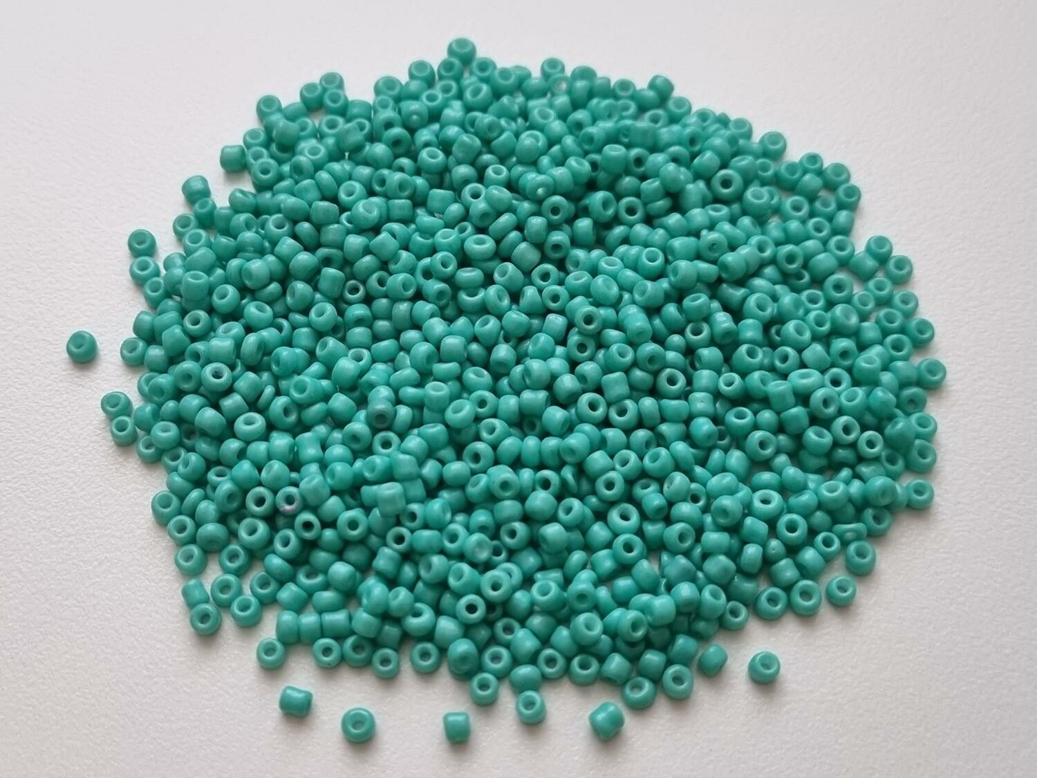 1000 små pärlor, fröpärlor, glaspärlor (2 mm) - Turkos