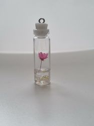 1 st glasflaska miniatyr, miniflaska till dockskåp, tittskåp (vit)