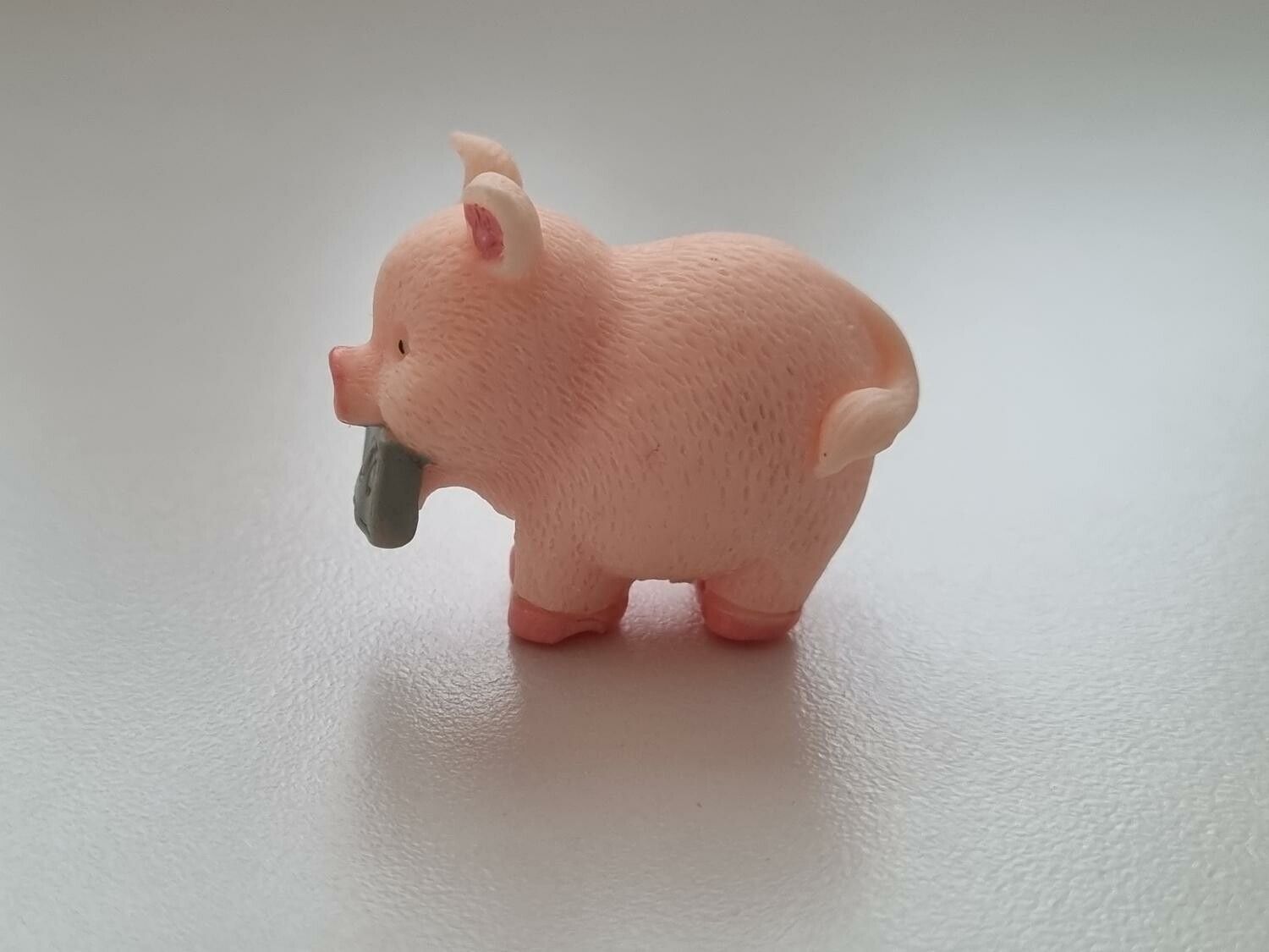 Handmålad glad gris - miniatyr till dockskåp dockhus
