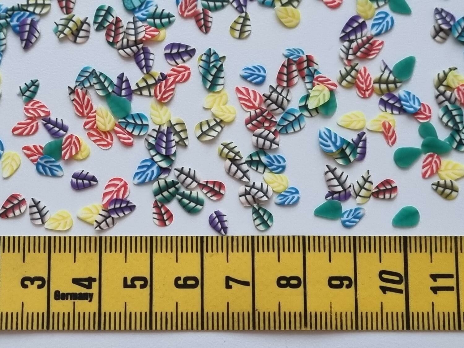 1000 st små löv av mjuk lera, polymerlera för scrapbooking