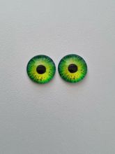 2 st drakögon kattögon i glas, glasinfattningar, cabochoner (12 mm)