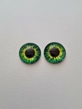 2 st drakögon kattögon i glas, glasinfattningar, cabochoner (12 mm)