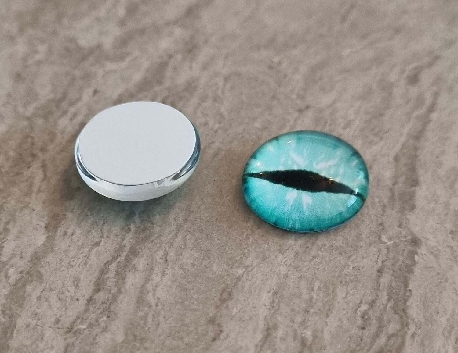 2 st drakögon kattögon i glas, glasinfattningar, cabochoner (12 mm)