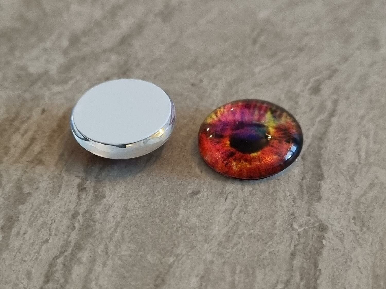 2 st drakögon kattögon i glas, glasinfattningar, cabochoner (12 mm)