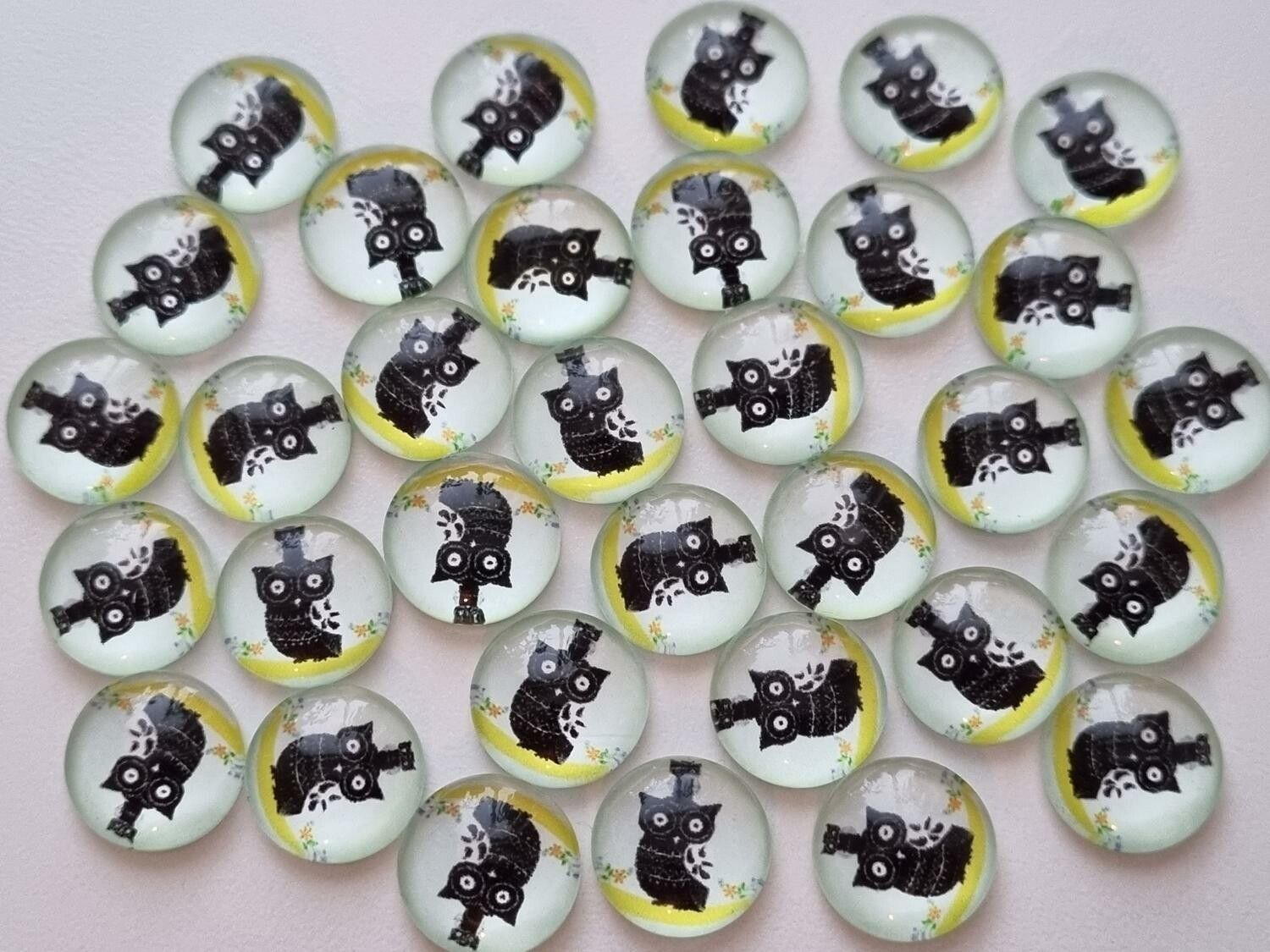 Flatbacks / Cabochon i glas Ugglor. Flatbacks uggla (10 st)