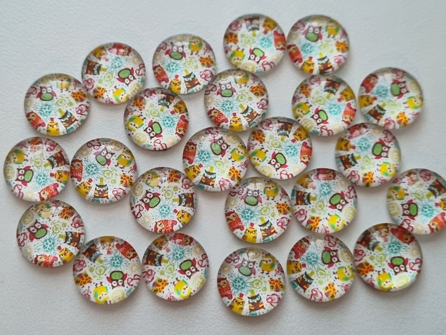 Flatbacks / cabochoner i glas Ugglor. Flatbacks uggla (10 st)