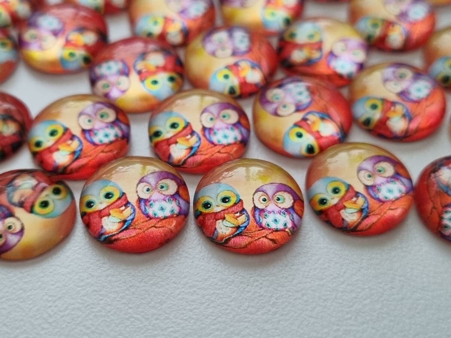 Flatbacks / cabochoner i glas Ugglor. Flatbacks uggla (10 st)