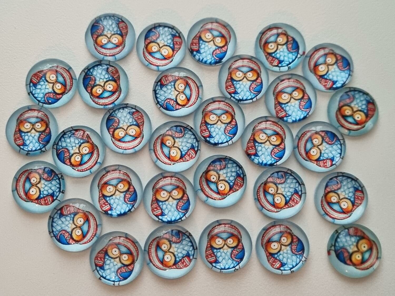 Flatbacks / cabochoner i glas Ugglor. Flatbacks uggla (10 st)