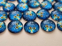 Flatbacks / cabochoner i glas Ugglor. Flatbacks uggla (10 st)