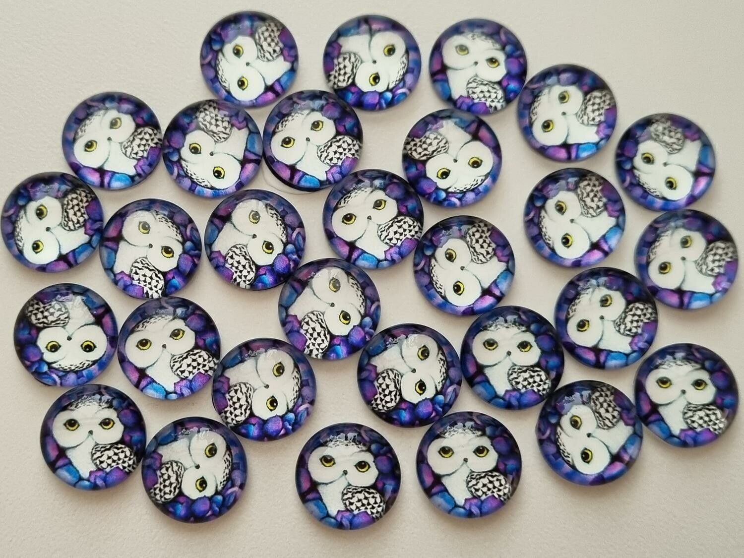 Flatbacks / cabochoner i glas Ugglor. Flatbacks uggla (10 st)