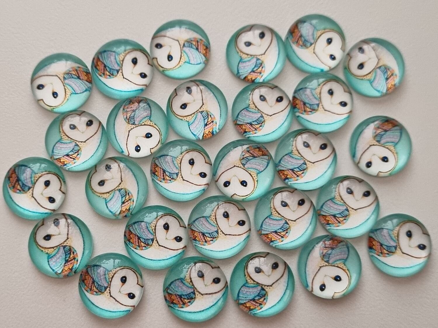 Flatbacks / cabochoner i glas Ugglor. Flatbacks uggla (10 st)