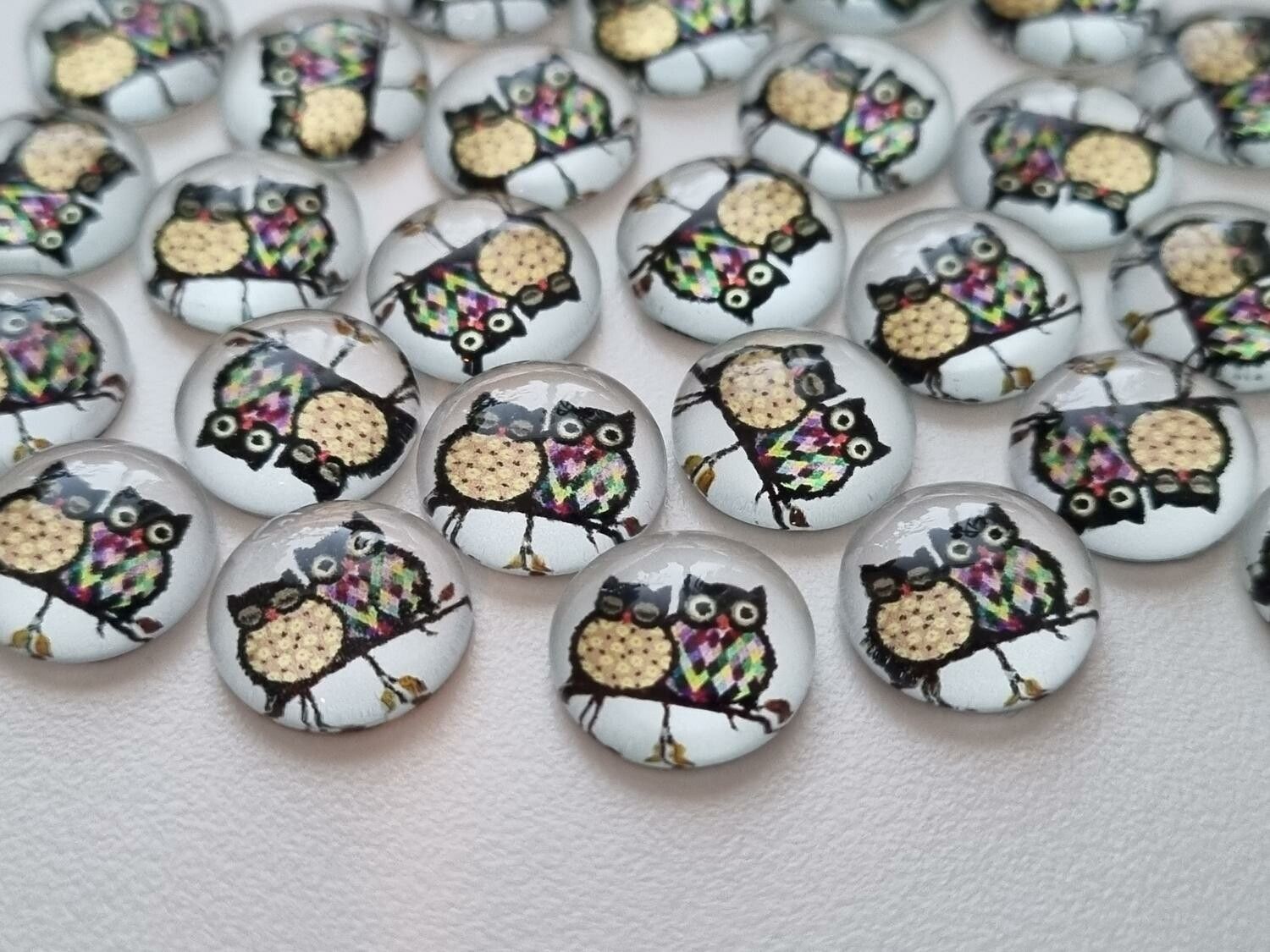 Flatbacks / cabochoner i glas Ugglor. Flatbacks uggla (10 st)