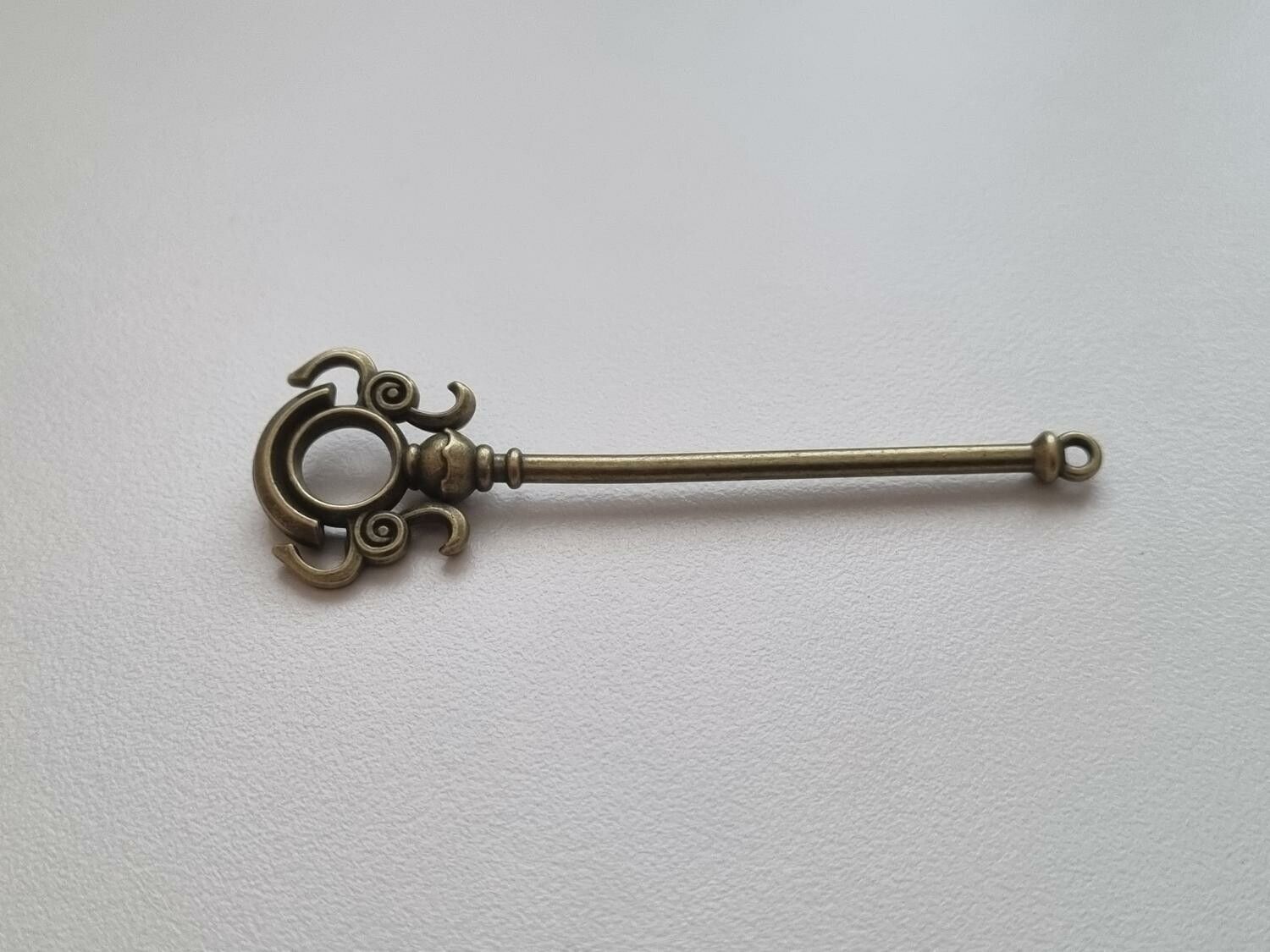 Miniatyr vapen, minivapen till dockskåp dockhus tittskåp
