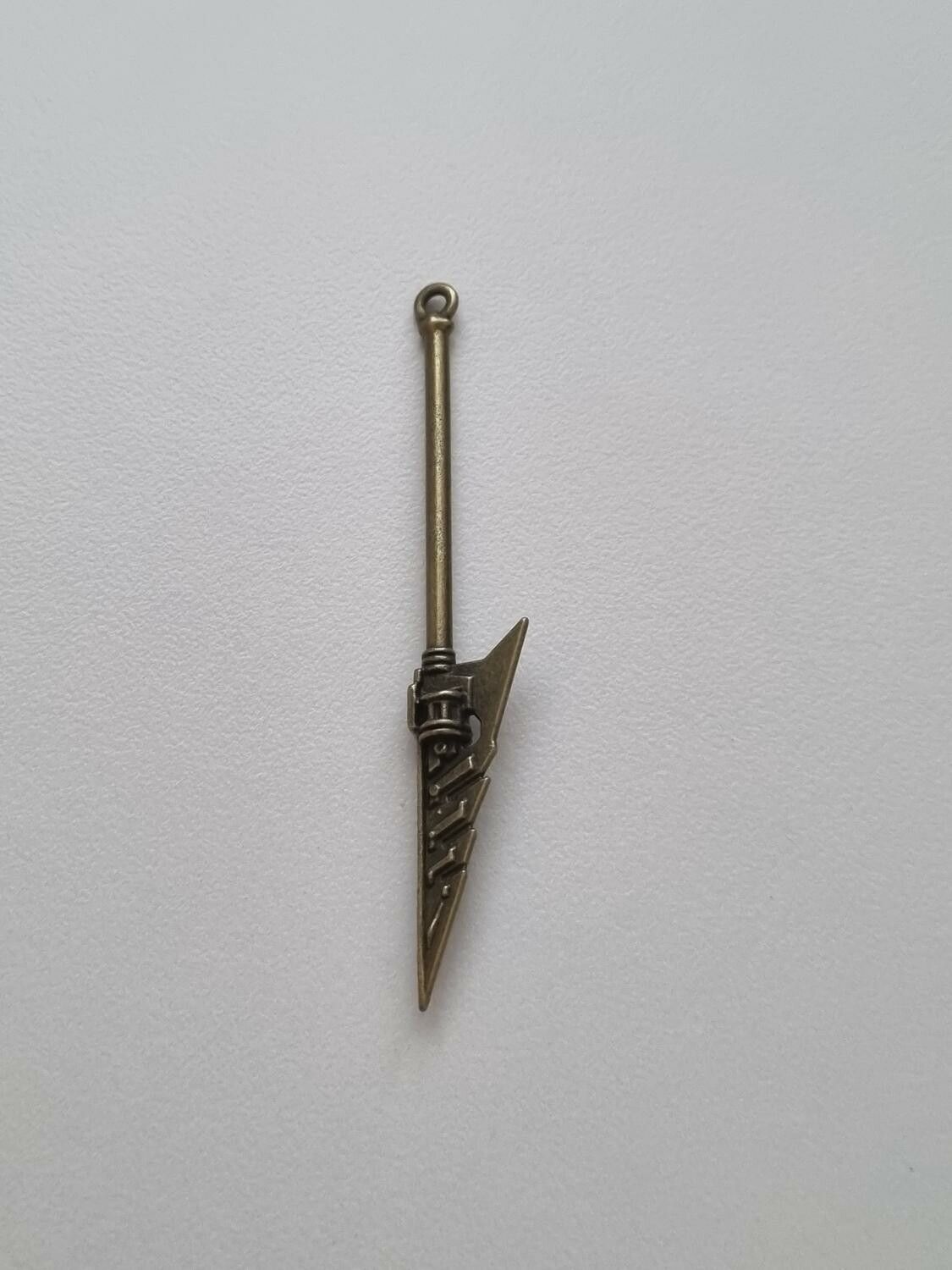 Miniatyr vapen, minivapen till dockskåp dockhus tittskåp