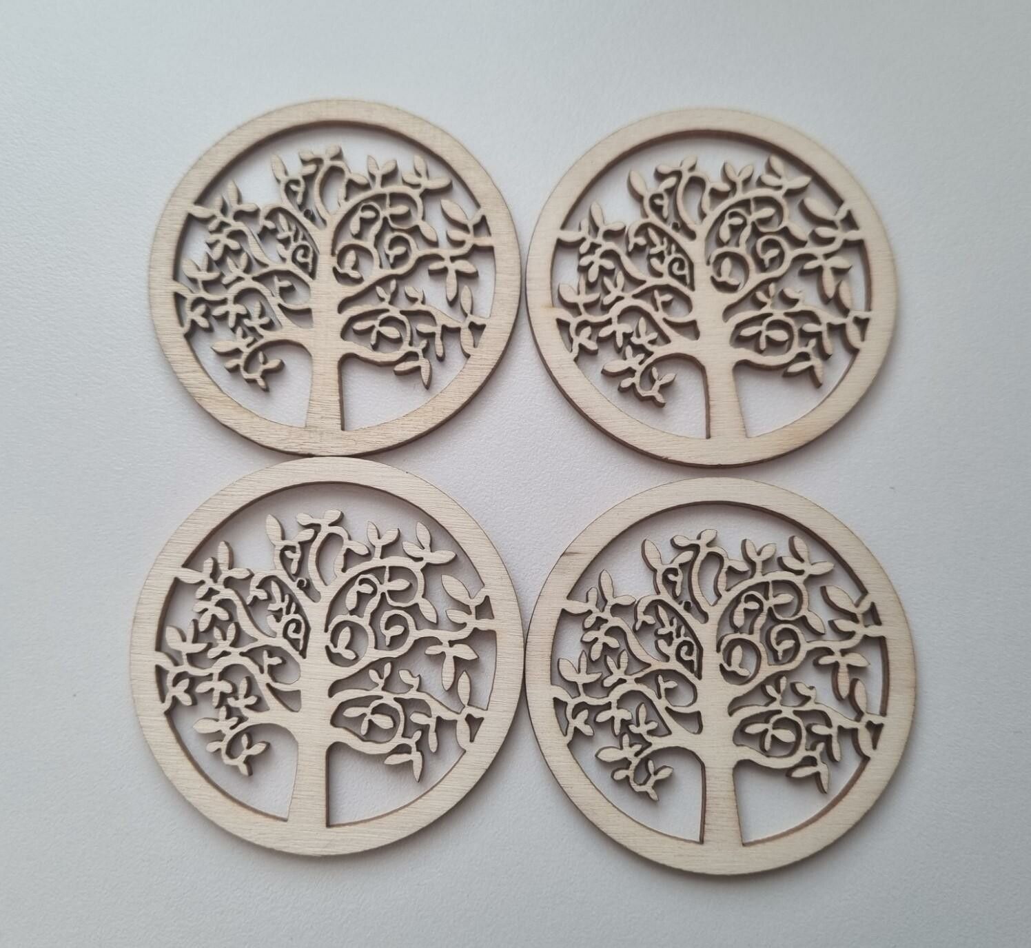 4 st trädekorationer, dekorationer i trä, livets träd (50 mm i diameter)