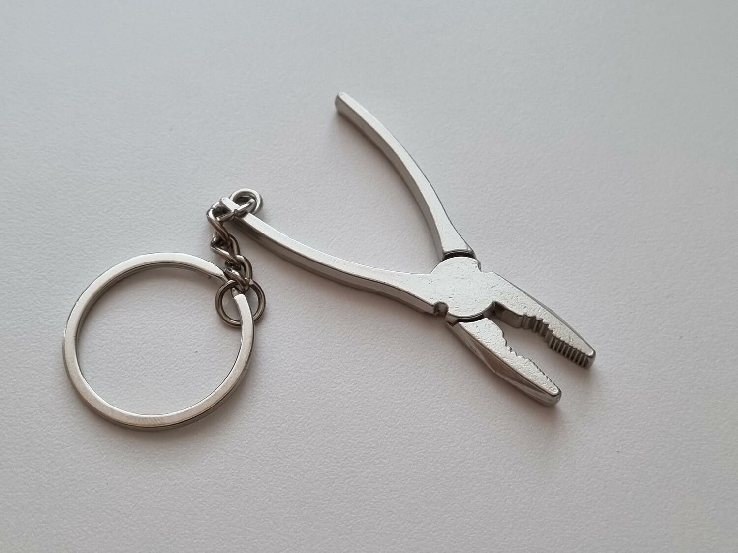 Nyckelring Tång miniatyr i rostfritt stål (17,5 gram)