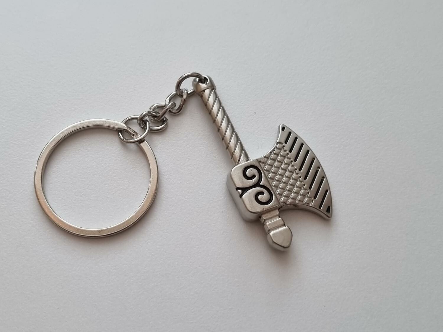 Nyckelring Yxa hänge miniatyr i rostfritt stål
