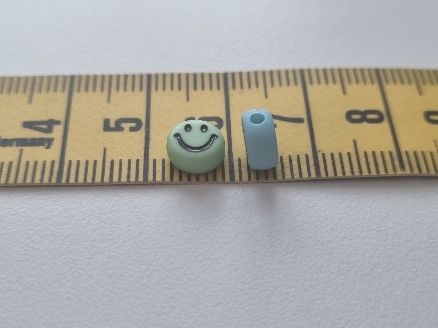 50 st pärlor smiley Smileypärlor (6 mm i diameter)
