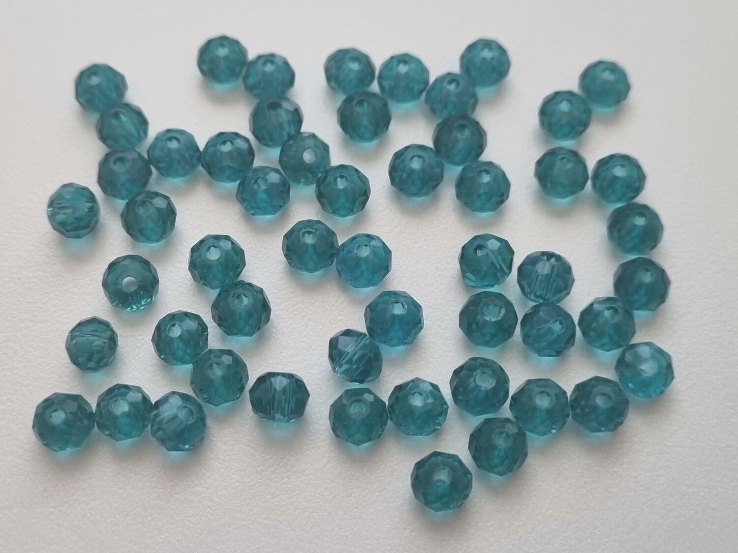 50 st pärlor vackra färger och lyser (4x6 mm) Grön/blå/turkos