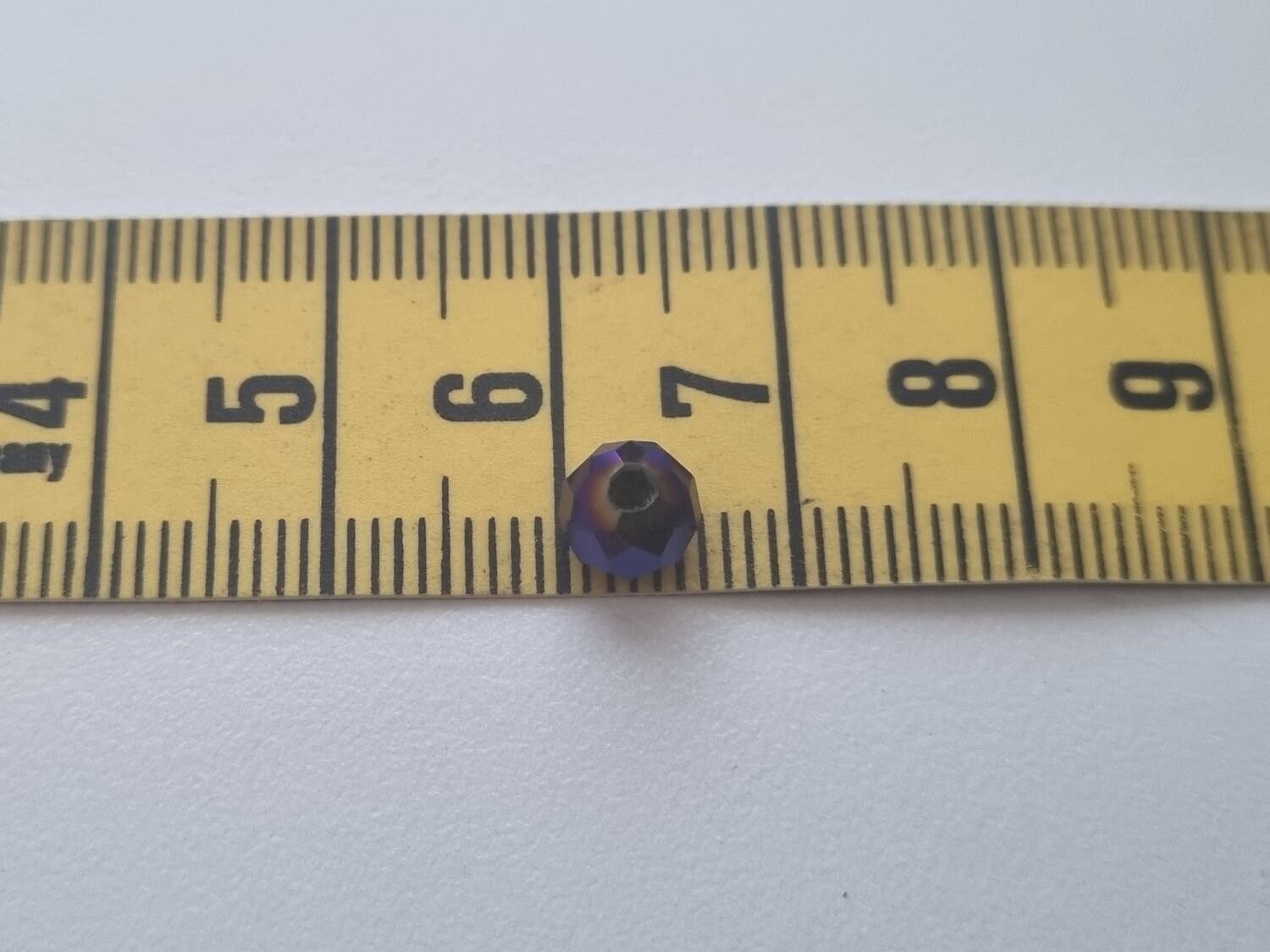 50 st pärlor vackra färger och lyser (4x6 mm) - Lilablå