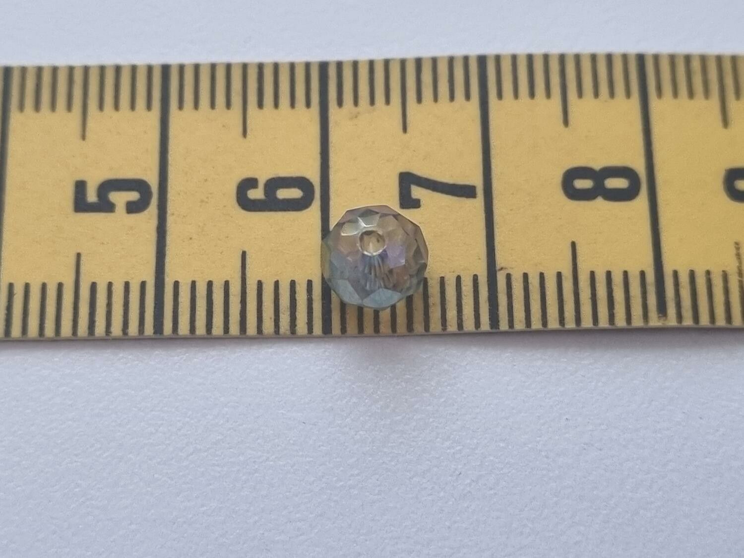 50 st pärlor vackra färger och lyser (4x6 mm) - Klargrön