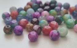 30 st pärlor i varierande vackra färger (6 mm)