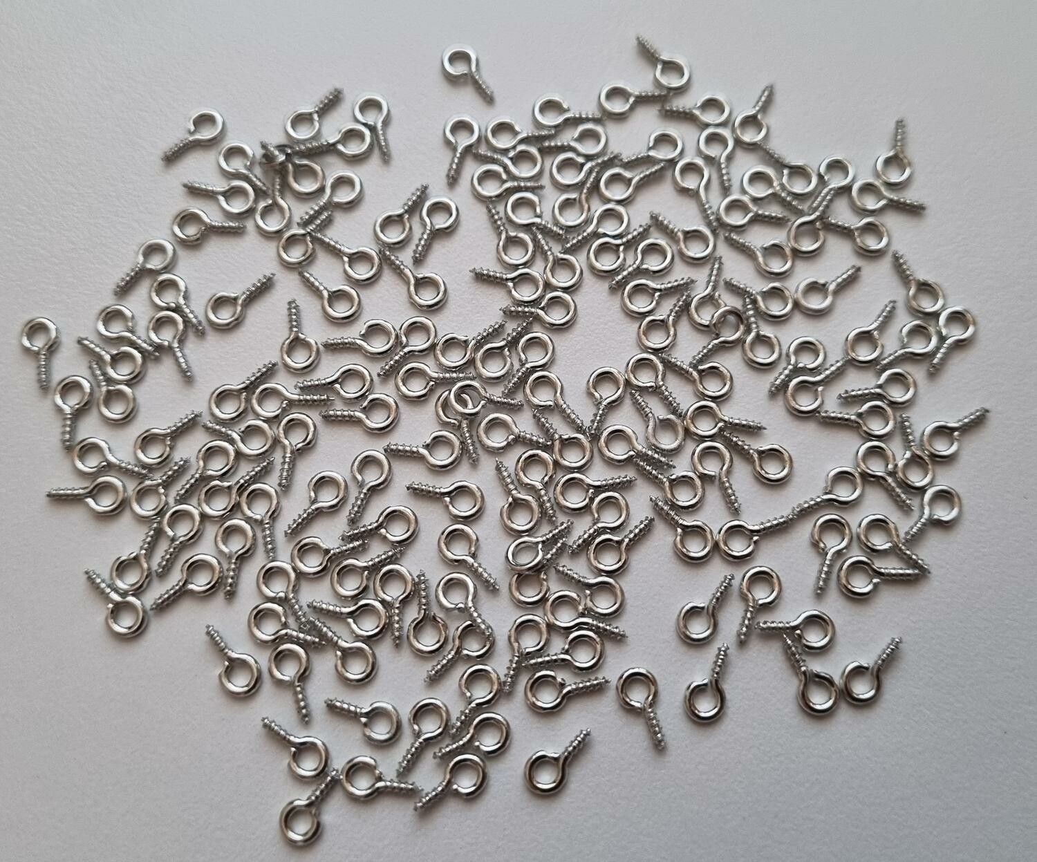 50 st silverfärgade skruvöglor, öglor för smyckestillverkning