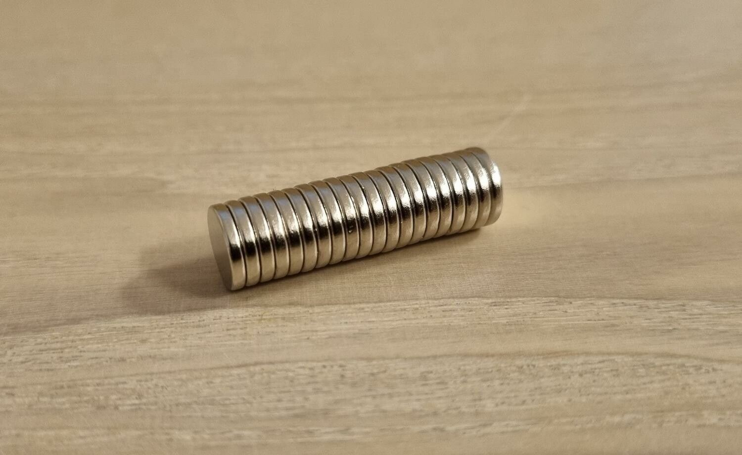 25 st Neodymium magneter (10x2 mm) runda magneter
