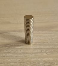 25 st Neodymium magneter (10x2 mm) runda magneter