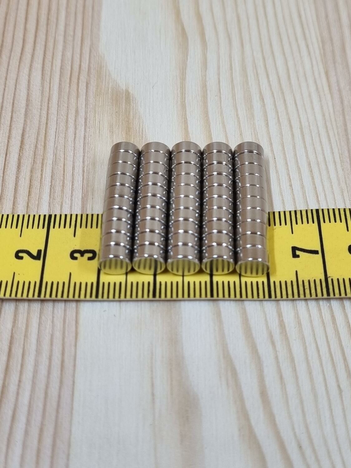 50 st Neodymium magneter (6x3 mm) runda magneter